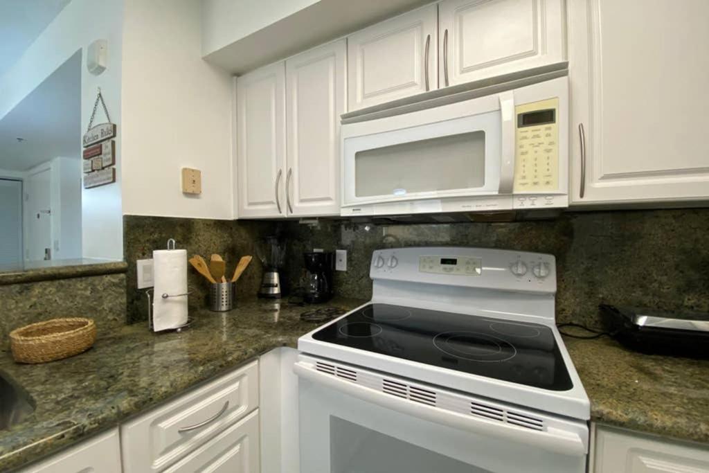 شقة Yacht Club At Aventura 2 Bed 2 Bath Luxurius Cozy Brand New 2020 المظهر الخارجي الصورة