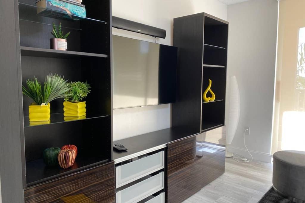 شقة Yacht Club At Aventura 2 Bed 2 Bath Luxurius Cozy Brand New 2020 المظهر الخارجي الصورة