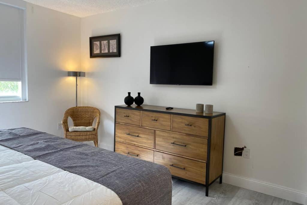 شقة Yacht Club At Aventura 2 Bed 2 Bath Luxurius Cozy Brand New 2020 المظهر الخارجي الصورة