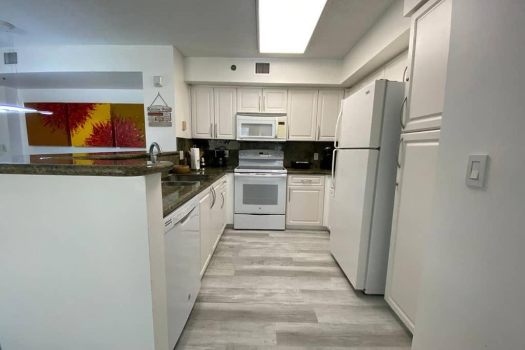 شقة Yacht Club At Aventura 2 Bed 2 Bath Luxurius Cozy Brand New 2020 المظهر الخارجي الصورة